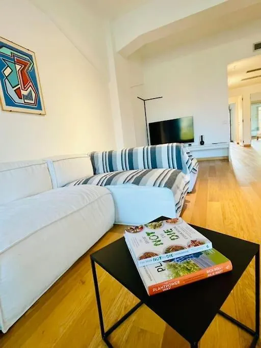 The Legendary Residence Milano 0*,